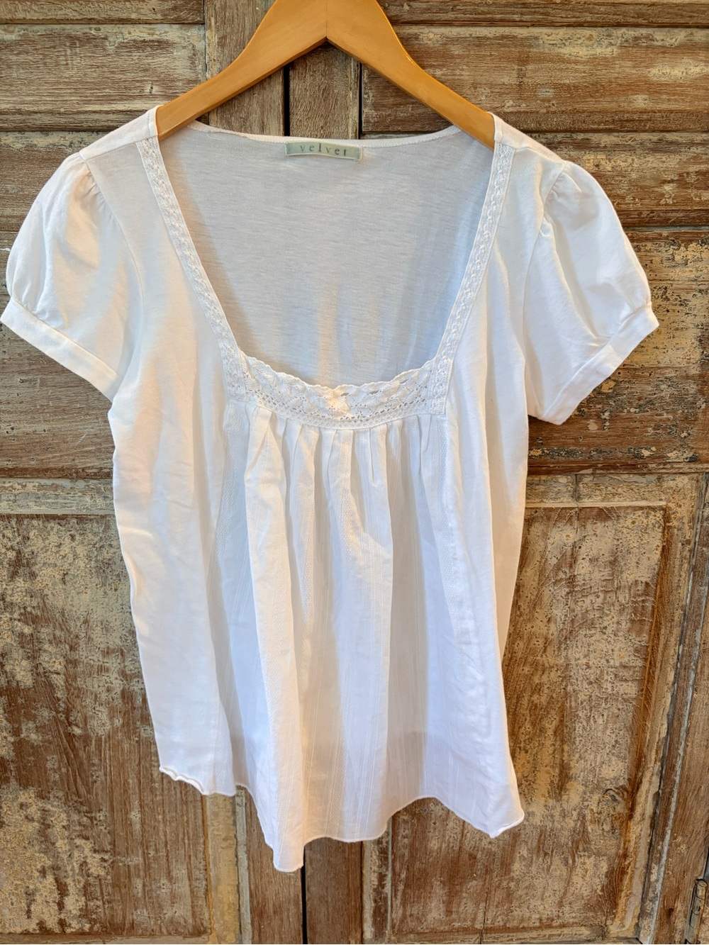 Velvet White Lace-Trim Scoop Neck Blouse
